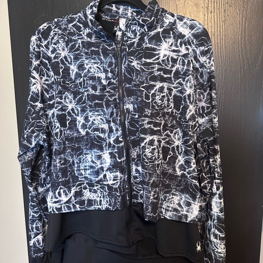Women's Black and White Jacket